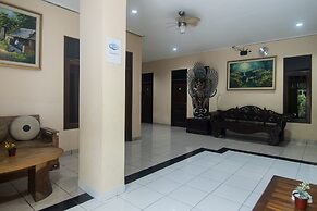 Miraa Guest House & Resto