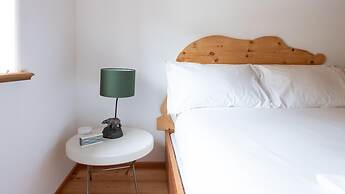 Dei Sana 8 - Orso in Turri Piano