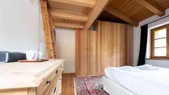 Dei Sana 8 - Orso in Turri Piano