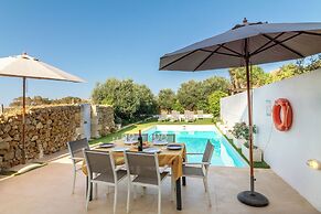 Ta'patee Pool Farmhouse in Gozo