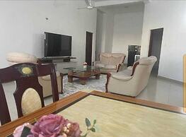 Lux Suites Mkomani Beachfront Apartment