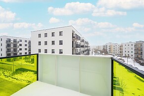Pleasant Decor & Parking by Renters
