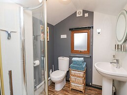 Dolly the Circus Wagon