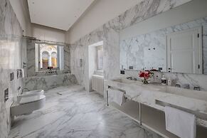 Palazzo Signoria Luxury Apartments