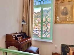 Athenas - Neoclassic Harbour View