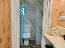 Athenas - Neoclassic Harbour View