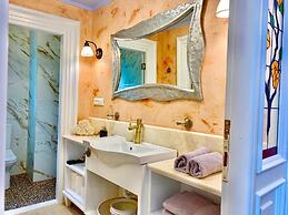 Athenas - Neoclassic Harbour View