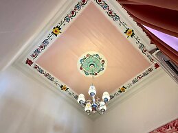 Athenas - Neoclassic Harbour View