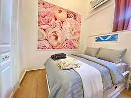 Athenas - Neoclassic Harbour View