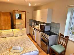 Fab Studio Room in Botley, Oxford