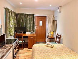 Fab Studio Room in Botley, Oxford
