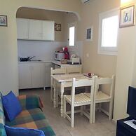 The Mayflower Studios & Apartments