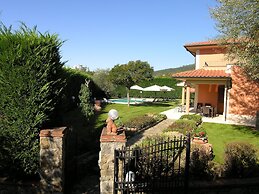 Villino Blu Private Villa on the Chianti Hils 10 Plus 2 pax