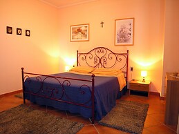 Villino Blu Private Villa on the Chianti Hils 10 Plus 2 pax