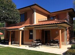Villino Blu Private Villa on the Chianti Hils 10 Plus 2 pax
