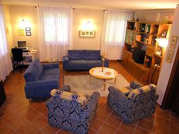 Villino Blu Private Villa on the Chianti Hils 10 Plus 2 pax