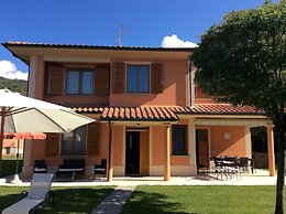 Villino Blu Private Villa on the Chianti Hils 10 Plus 2 pax