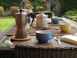 Villino Blu Private Villa on the Chianti Hils 10 Plus 2 pax