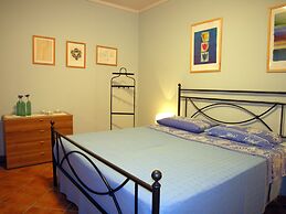 Villino Blu Private Villa on the Chianti Hils 10 Plus 2 pax