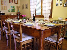 Villino Blu Private Villa on the Chianti Hils 10 Plus 2 pax