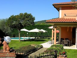 Villino Blu Private Villa on the Chianti Hils 10 Plus 2 pax