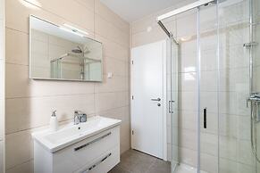 Deluxe Villa Laura With Pool Studio 1b