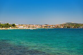 Deluxe Villa Laura With Pool Studio 1b