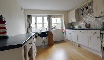 Stunning 3-bed Cottage in Dorchester