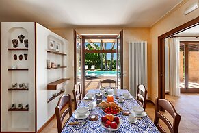3680 Villa Monica by Perle di Puglia