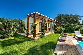 3680 Villa Monica by Perle di Puglia