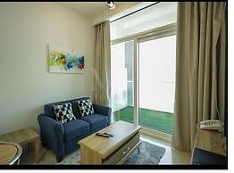 Mh-1 Bhk With Stunning Canal View in Reva Residence Ref 26005