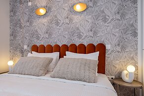 Phaedrus Living: Glyfada Seaview Luxury Penthouse