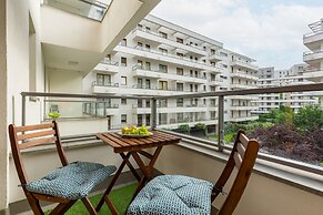 Business Apartment Warsaw by Renters