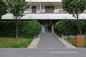 Business Apartment Warsaw by Renters