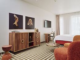 Hotel Pietryna