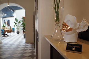 Hotel Pietryna