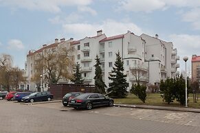 Apartment Near the Airport by Renters