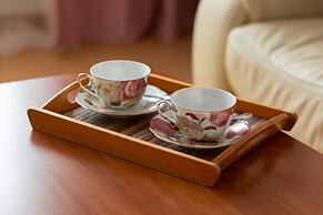 Apartment Near the Airport by Renters