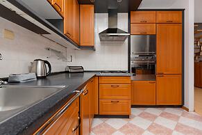 Apartment Near the Airport by Renters