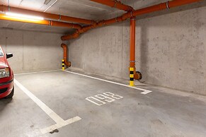 Atrium Promenada Apartment by Renters