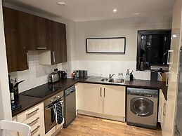 Charming 2-bed Apartment in Bow, London