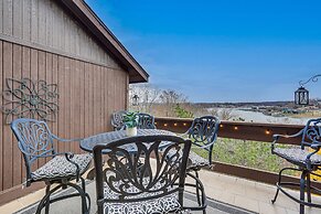 Osage Beach Condo w/ Indoor Pool & Lake View!