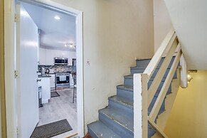 Chicago Vacation Rental Condo: 11 Mi to Downtown