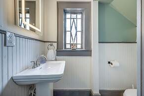 Stylish Home in Springfield Historic District!