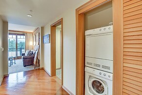 Pet-friendly Cle Elum Condo - Hike, Ski & Relax!