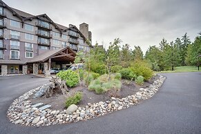 Pet-friendly Cle Elum Condo - Hike, Ski & Relax!