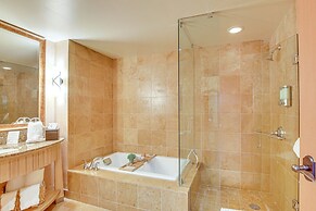 Pet-friendly Cle Elum Condo - Hike, Ski & Relax!