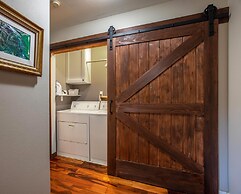 Devon Court 2 Bedroom Home by RedAwning