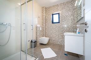 Deluxe Villa Laura 6a