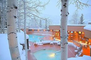 Ski-in/ski-out Luxury Townhome With Stunning Views 3 Bedroom Townhouse